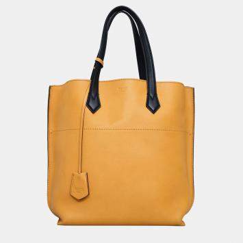 Pre Owned Fendi Light Orange Leather Shopping Tote Bag