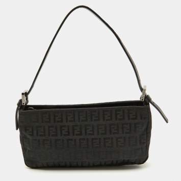 مملوكة مسبقًا Fendi Black Zucchino Canvas and Leather Mini Pochette Bag