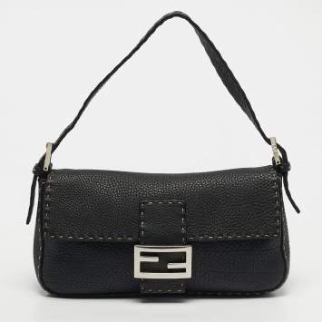 مملوكة مسبقًا Fendi Baguette Black Selleria Leather Flap Bag