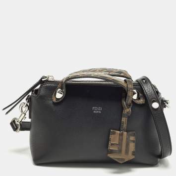 مملوكة مسبقًا Fendi By The Way Mini Black/Brown Leather Crossbody Bag