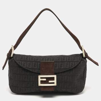 Pre Owned Fendi Baguette Grey/Brown Zucca Fabric and Suede Shoulder Bag