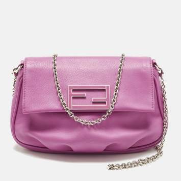 Pre Owned Fendi Fendista Pochette Fuchsia Leather Crossbody Bag