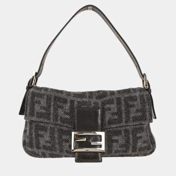 Pre Owned Fendi Gray Wool Baguette Handbag