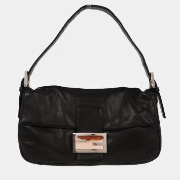 مملوكة مسبقًا حقيبة فندي باغيت جلد خروف سوداء