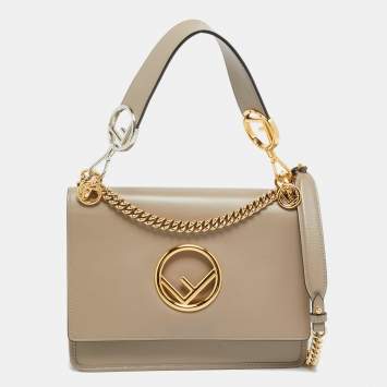 مملوكة مسبقًا Fendi Kan I F Logo Beige Leather Top Handle Bag