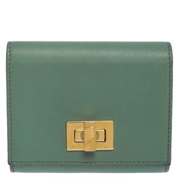Pre Owned Fendi Light Olive Leather Card Holder