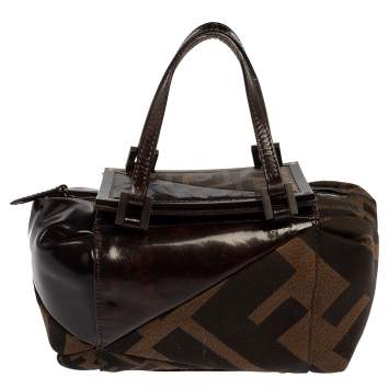 مملوكة مسبقًا Fendi Brown Zucca Canvas And Tortoise Patent Leather Boston Bag