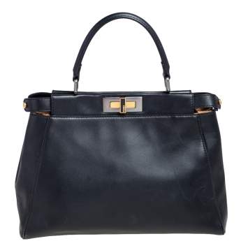 Pre Owned Fendi Black Leather Medium Peekaboo Top Handle Bag
