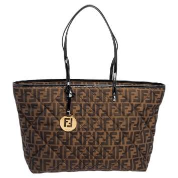 مملوكة مسبقًا Fendi Tobacco Zucca Fabric Roll Tote