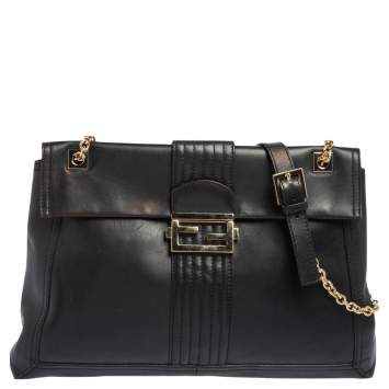 Pre Owned Fendi Black Leather Maxi Baguette Flap Shoulder Bag