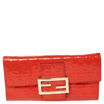 Pre Owned Fendi Orange Zucchino Patent Leather Continental Wallet