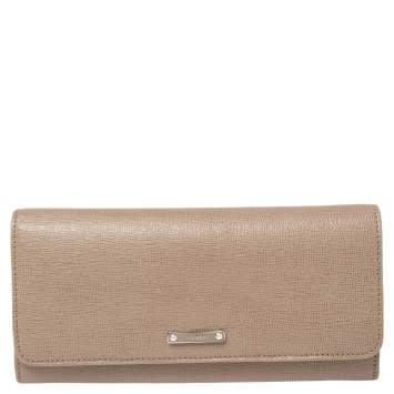 Pre Owned Fendi Beige Leather Crayons Continental Wallet