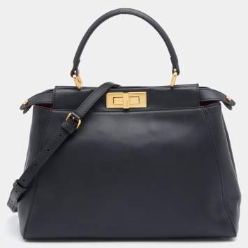 Pre Owned Fendi Black Leather Medium Peekaboo Top Handle Bag