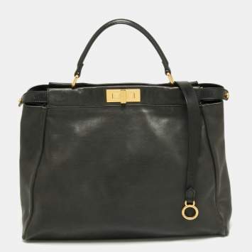 Pre Owned Fendi Black Leather Large Peekaboo Top Handle Bag
