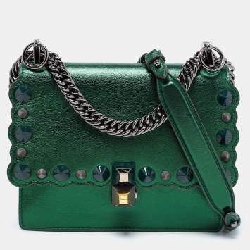 Pre Owned Fendi Jade Green Leather Small Scalloped Kan I Shoulder Bag