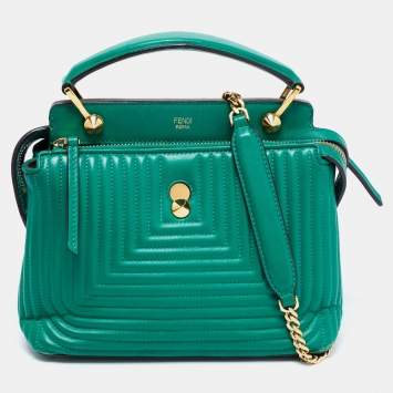 Pre Owned Fendi Green Quilted Leather Medium Dotcom Shoulder Bag