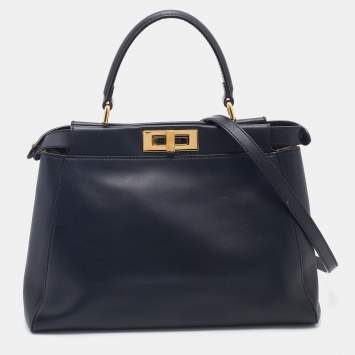 Pre Owned Fendi Black Leather Medium Peekaboo Top Handle Bag