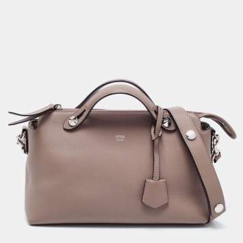Pre Owned Fendi Beige Leather Small By The Way Shoulder Bag