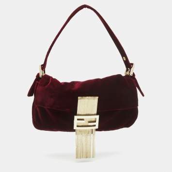 Pre Owned Fendi Red Velvet Medium Baguette Shoulder Bag
