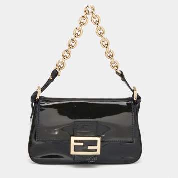 مملوكة مسبقًا Fendi Blue Patent Leather Mama Chain Baguette Bag