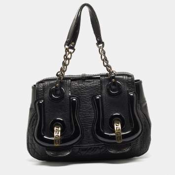 مملوكة مسبقًا Fendi Black Pebbled Leather B Bag