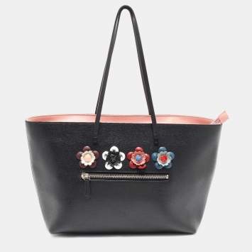 مملوكة مسبقًا Fendi Black/Peach Leather Monster Roll Tote