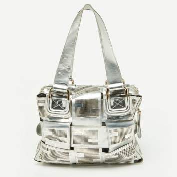Pre Owned Fendi Silver Perforated Patent Leather Crossword Grande Bag