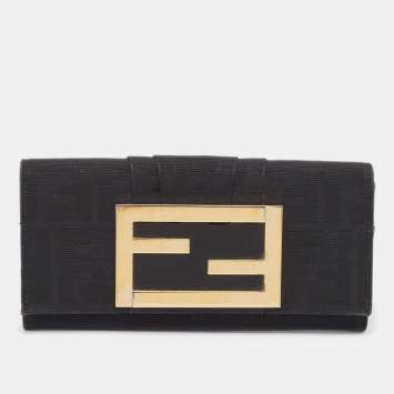 Pre Owned Fendi Black Zucca Canvas and Patent Leather Mia Continental Wallet
