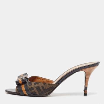 Pre Owned Fendi Zucca Canvas Pride and Prejudice Bow Slides Size 39