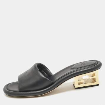 مملوكة مسبقًا Fendi Black Leather Baguette Slide Sandals Size 38