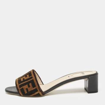 Pre Owned Fendi Black/Brown Zucca Velvet Slide Sandals Size 39