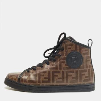 مملوكة مسبقًا Fendi Brown Zucca Coated Canvas Lace up High Top Sneakers Size 39