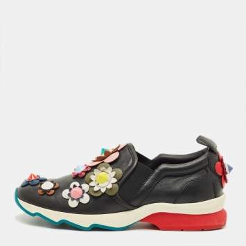 مملوكة مسبقًا Fendi Flowerland Size 37 Black Leather Slip On Sneakers