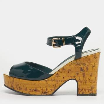 Pre Owned Fendi Size 37.5 Green Patent Leather Cork Platform Sandals