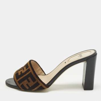 مملوكة مسبقًا Fendi FF Size 37.5 Brown Leather and  Velvet FF Logo Slide Sandals