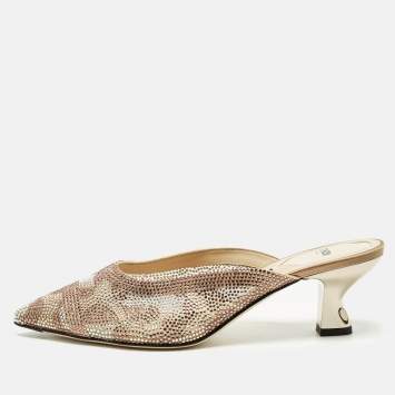 Pre Owned Fendi Colibri Size 38.5 Beige Mesh Crystal Embellished  Mules