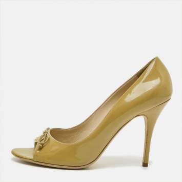 مملوكة مسبقًا Fendi Fendi logo Size 41 Green Patent Leather Peep Toe Pumps