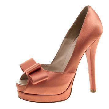 Pre Owned Fendi Orange Satin Deco Bow Platform Pumps Size 36
