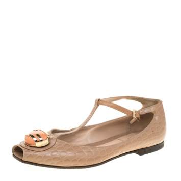 مملوكة مسبقًا Fendi Beige Croc Embossed Leather Embellished T-Strap Flats Size 36