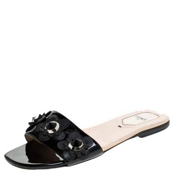 Pre Owned Fendi Black Patent  Leather Flower Stud Slides Size 37