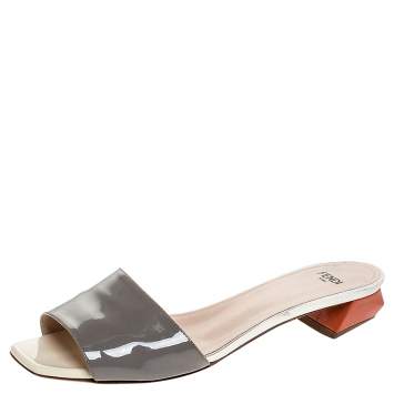 Pre Owned Fendi Grey Patent Leather Slide Sandals Size 37.5