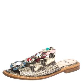 مملوكة مسبقًا Fendi  Beige/Brown Python Leather Flowerland Embellished Flat Slides Size 35