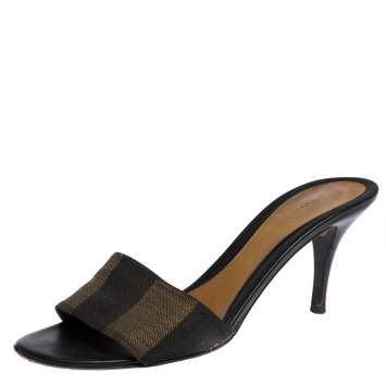 Pre Owned Fendi Pequin Canvas Open Toe Slide Sandals Size 38
