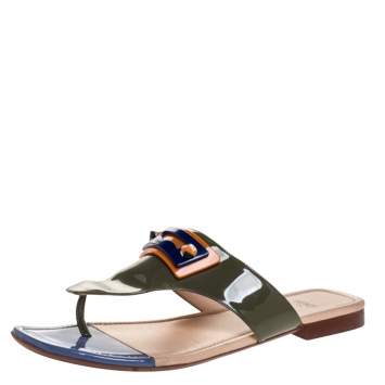 Pre Owned Fendi Green Patent Leather Penny And Spike Embellished Thong Sandals Size 38.5