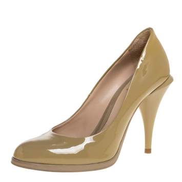 Pre Owned Fendi  Beige Patent Leather Logo Heel Pumps Size 36