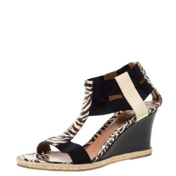 Pre Owned Fendi Black/Beige Zebra Print Python Embossed Leather T-Strap Wedge Sandals Size 39