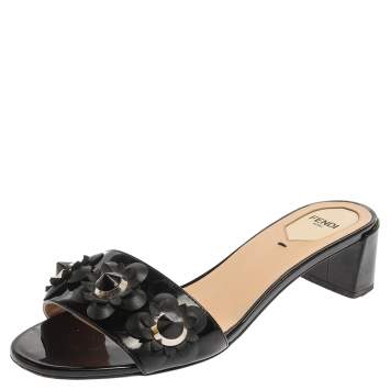 Pre Owned Fendi Black Patent Leather Flower Embellished Open Toe Sandals Size 39.5