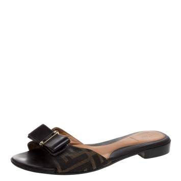 Pre Owned Fendi Brown Zucca Canvas And Leather Bow Slide Sandals Size 37