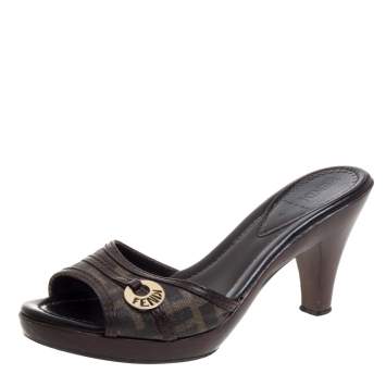 Pre Owned Fendi Brown Zucca Canvas And Leather Trim Open Toe Platform Sandals Size 36.5