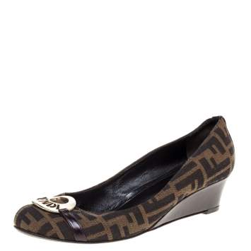 Pre Owned Fendi Tobacco Zucca Canvas Logo Plate Wedge Pumps Size 40.5